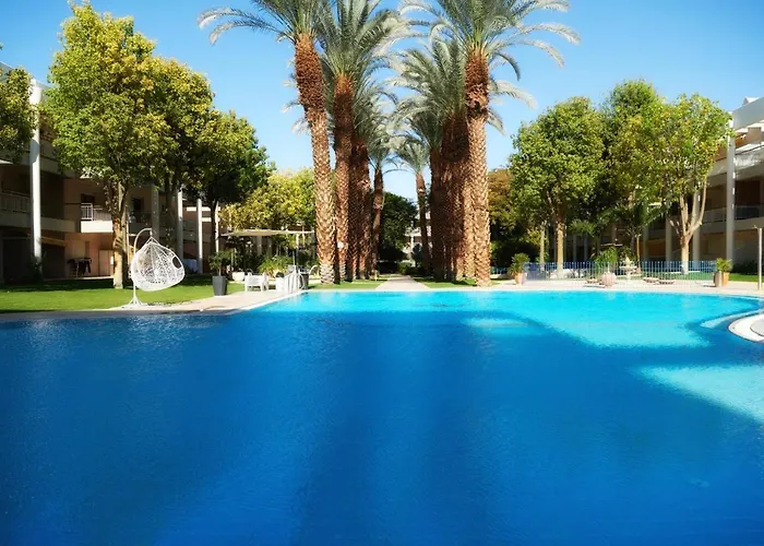 Garden Suite & Pool